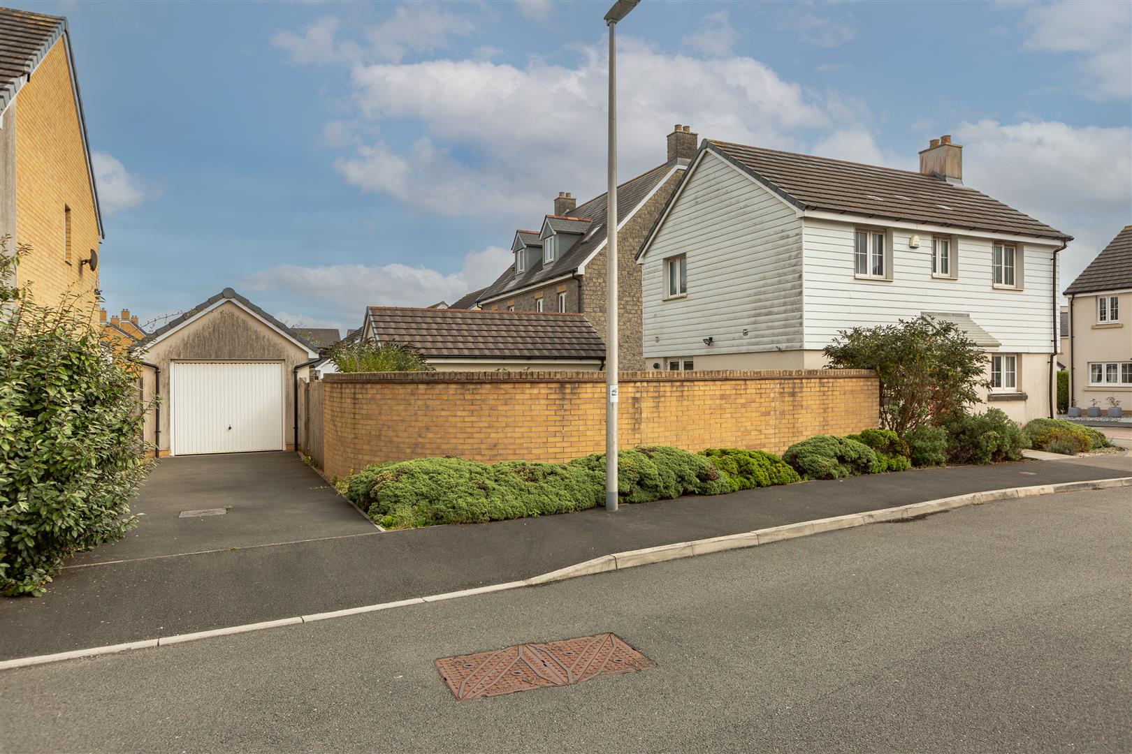 Rhes Brickyard Row, Llanelli, SA15 2DZ